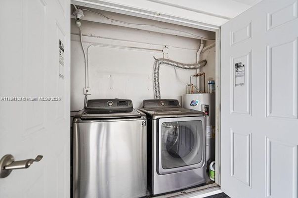 Interior, Utility Closets, Washer