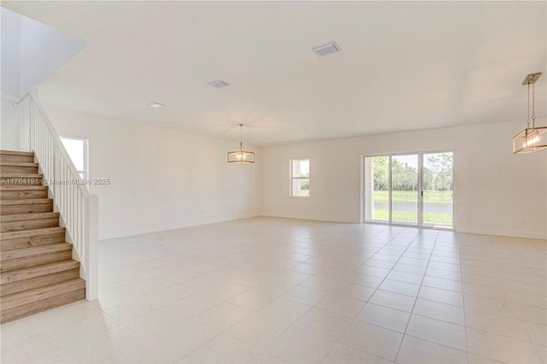 Empty room, Interior, Pendant Lights