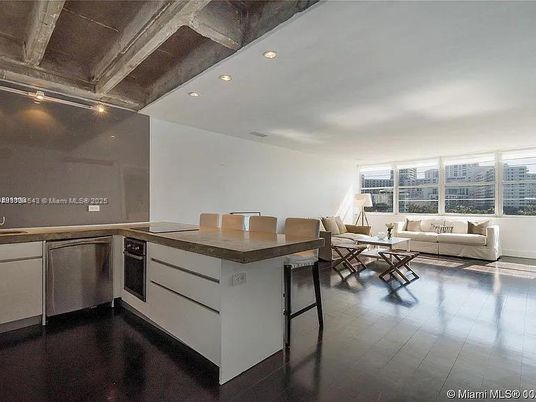 Dining room, Interior, Kitchen, Living room, Recessed Lighting