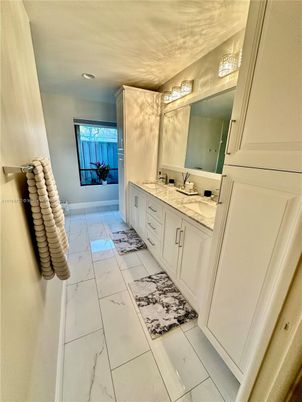 Bathroom, Dual Sink Vanities, Interior, Marble, Recessed Lighting