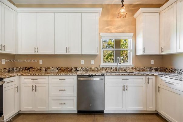 Interior, Kitchen, Pendant Lights