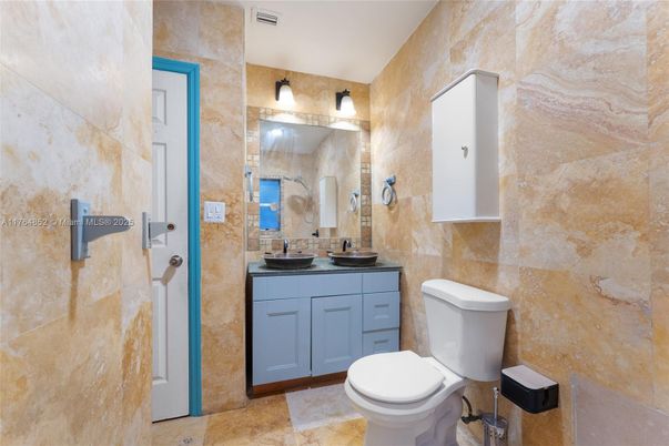 Bathroom, Interior