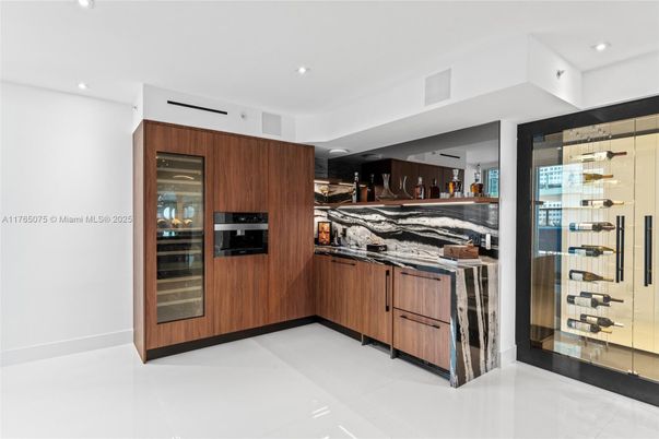 Interior, Recessed Lighting, Wine Storage