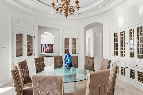 Chandelier, Dining room, Interior, Recessed Lighting