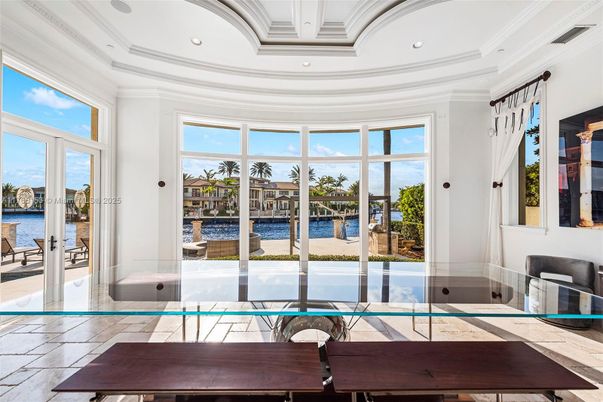 Interior, Recessed Lighting, Water