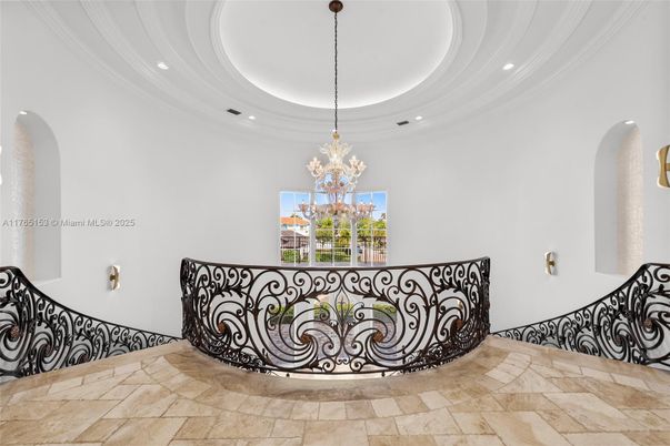 Chandelier, Interior, Recessed Lighting