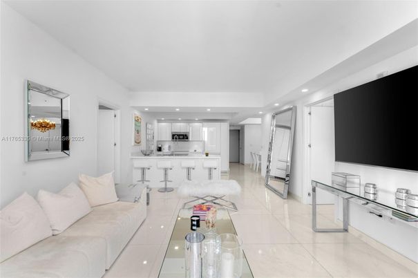 Interior, Kitchen, Living room, Recessed Lighting