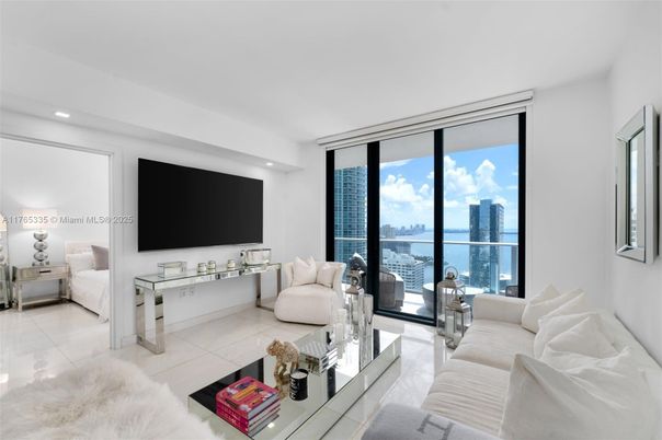 Interior, Living room, Recessed Lighting, Water