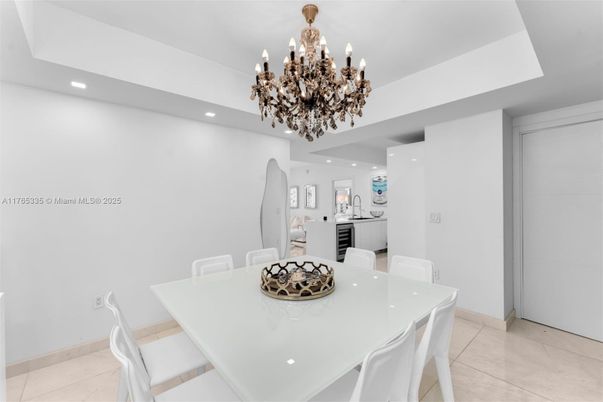 Chandelier, Dining room, Interior, Recessed Lighting