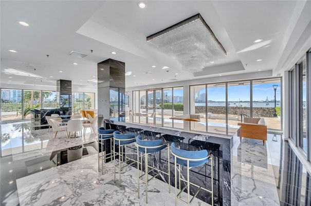 Dining room, Interior, Kitchen, Marble, Recessed Lighting