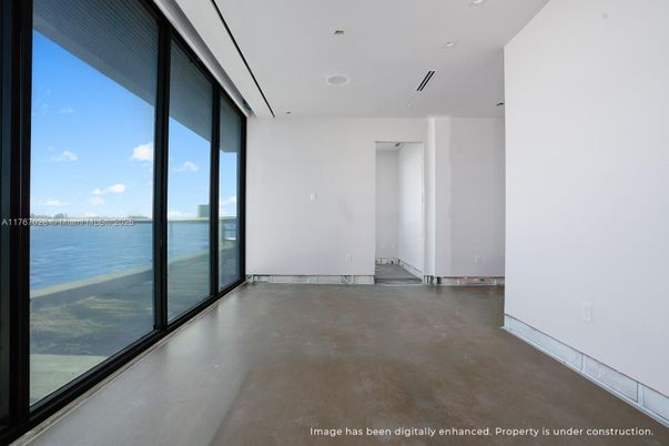 Empty room, Interior, Recessed Lighting, Water