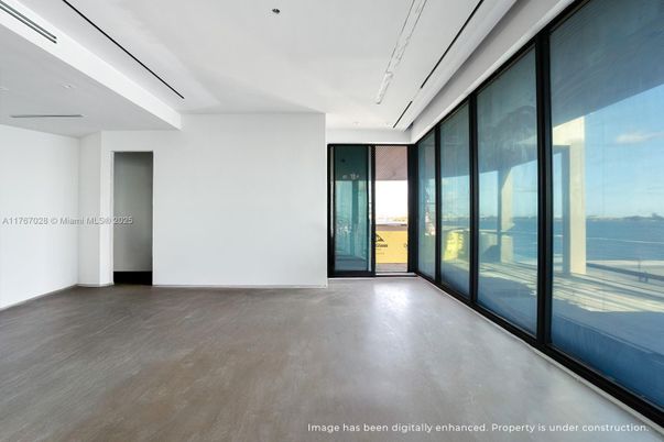 Empty room, Interior, Water