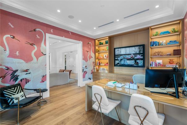 Home Office, Interior, Recessed Lighting, Wood Texture Flooring