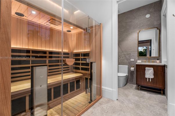 Bathroom, Interior, Recessed Lighting, Sauna Room