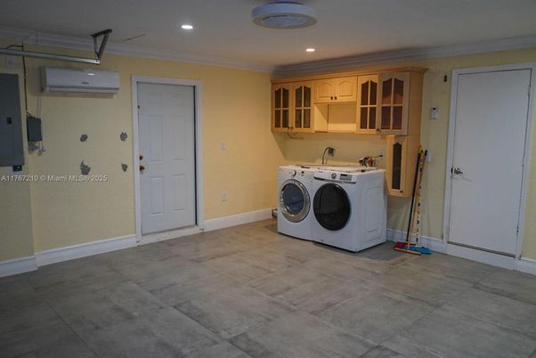 Interior, Recessed Lighting, Washer