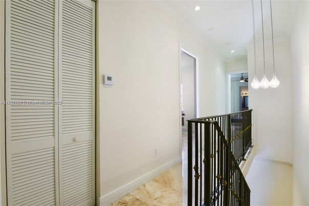Interior, Pendant Lights, Recessed Lighting