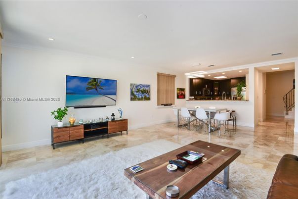 Dining room, Interior, Kitchen, Living room, Pendant Lights, Recessed Lighting