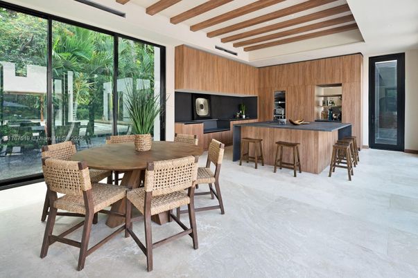 Dining room, Interior, Kitchen, Wooden Beams