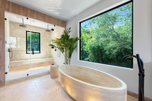 Bathroom, Free Standing Baths, Glass Shower, Interior, Recessed Lighting