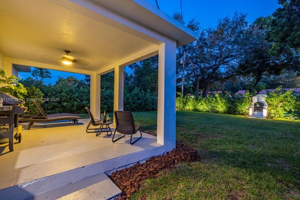 Backyard, Exterior