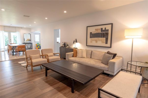 Dining room, Interior, Living room, Recessed Lighting, Wood Texture Flooring