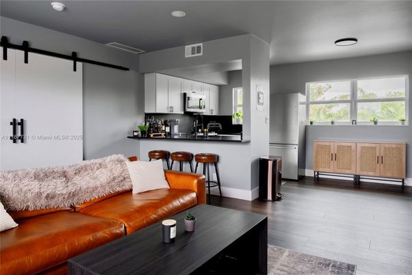 Interior, Kitchen, Living room, Recessed Lighting, Wood Texture Flooring