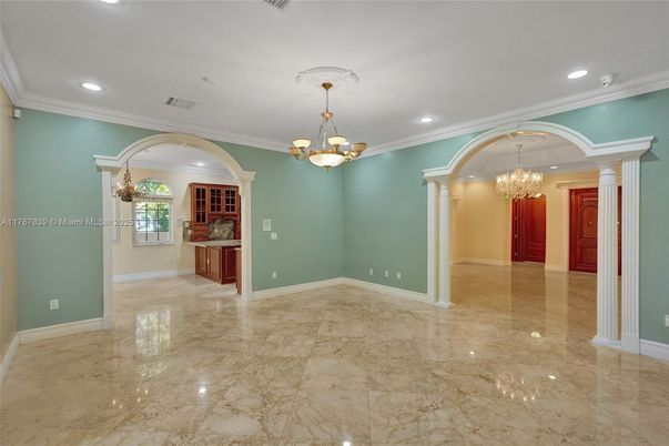 Chandelier, Empty room, Interior, Recessed Lighting