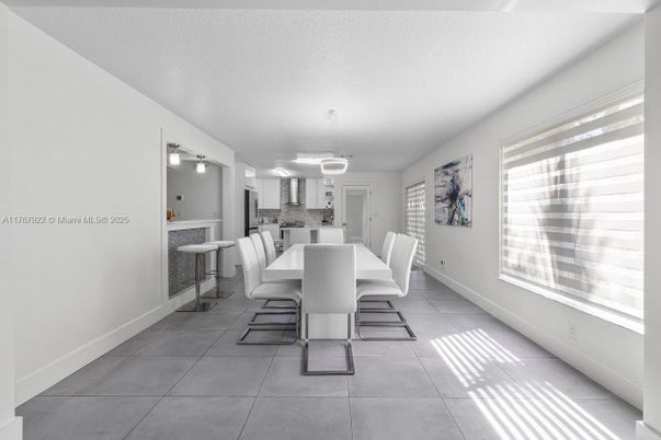 Dining room, Interior