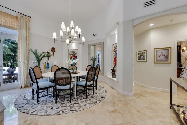 Chandelier, Dining room, Interior, Recessed Lighting