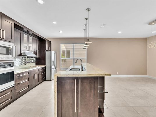 Interior, Kitchen, Pendant Lights, Recessed Lighting, Stainless Steel Appliances