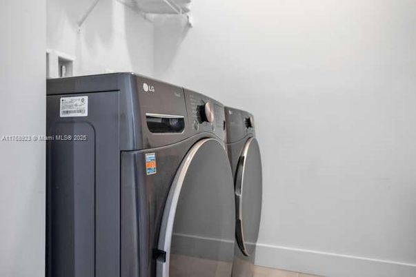 Interior, Washer