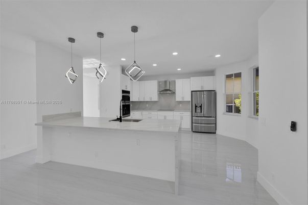 Interior, Kitchen, Pendant Lights, Recessed Lighting, Stainless Steel Appliances