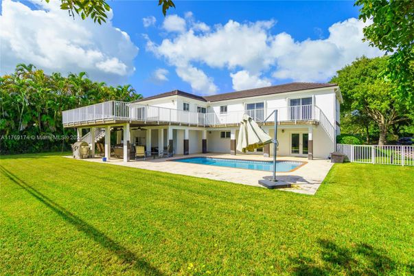 Backyard, Exterior, Pool