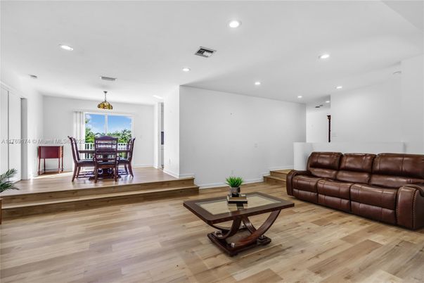 Dining room, Interior, Living room, Recessed Lighting, Wood Texture Flooring