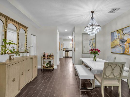 Chandelier, Dining room, Interior, Kitchen, Recessed Lighting, Wood Texture Flooring