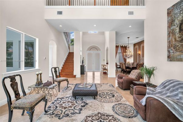 Chandelier, Dining room, Interior, Living room, Recessed Lighting