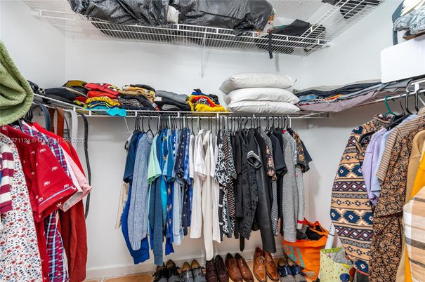 Interior, Walk-in Closets