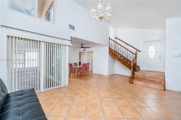 Chandelier, Dining room, Interior