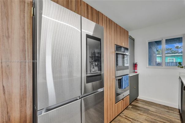 Interior, Kitchen, Stainless Steel Appliances, Wood Texture Flooring