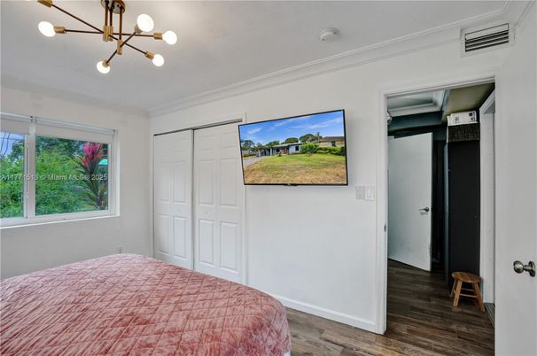 Bedroom, Interior, Pendant Lights, Wood Texture Flooring