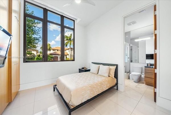Bathroom, Bedroom, Interior, Recessed Lighting