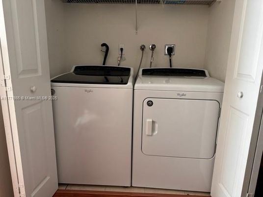 Interior, Utility Closets, Washer