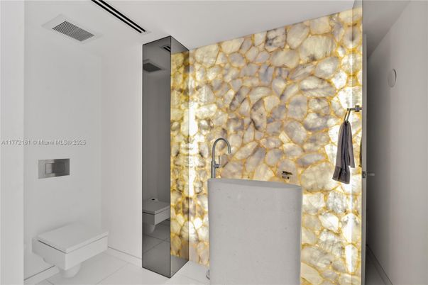 Bathroom, Interior, Stone Walls