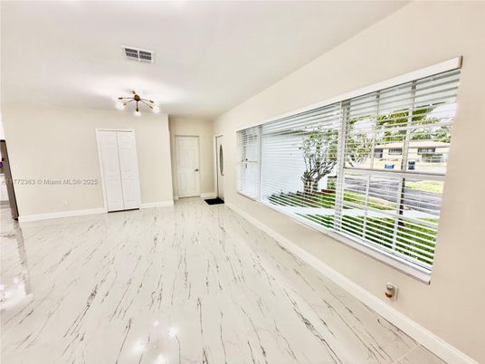 Empty room, Interior, Marble