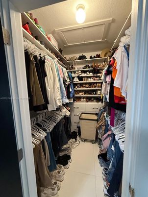 Interior, Walk-in Closets