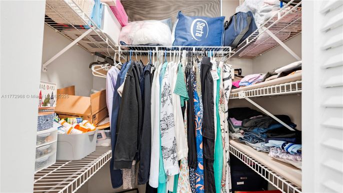 Interior, Walk-in Closets