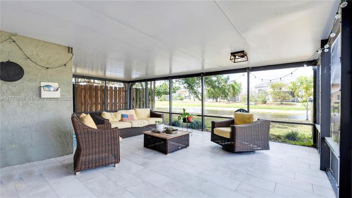 Interior, Living room, Sun Room