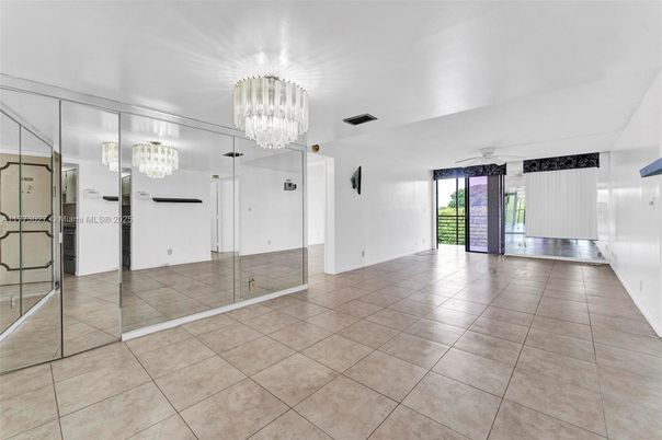 Chandelier, Empty room, Interior