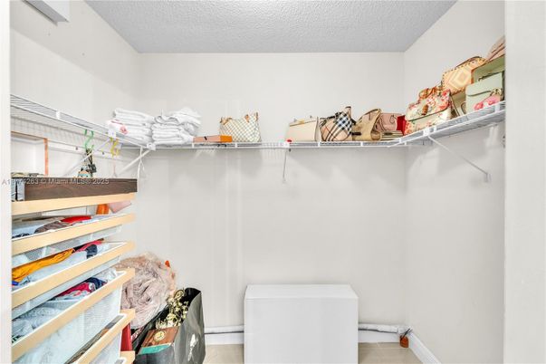 Interior, Walk-in Closets
