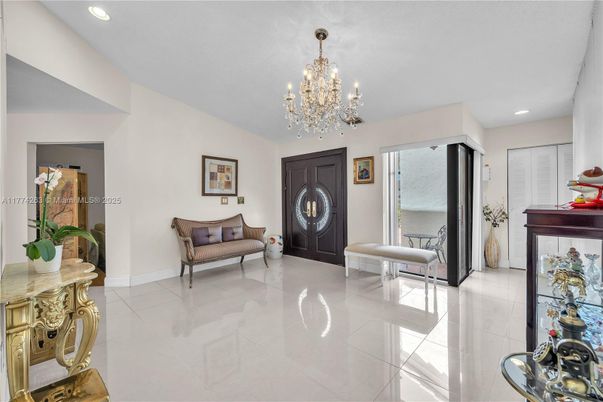 Chandelier, Interior, Recessed Lighting